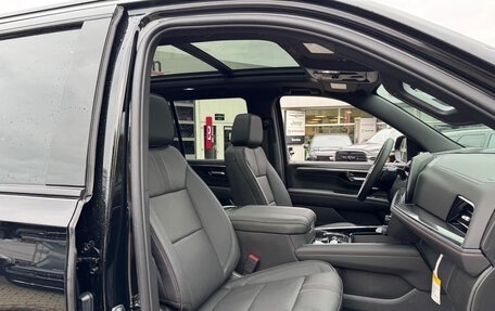 Chevrolet Tahoe IV, 2025 год, 16 500 000 рублей, 10 фотография