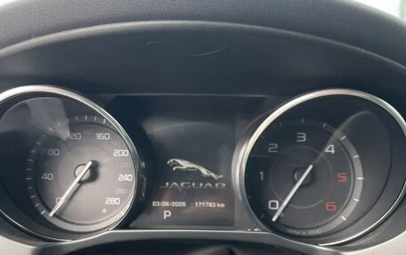 Jaguar XE I рестайлинг, 2015 год, 1 750 000 рублей, 9 фотография