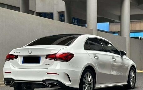 Mercedes-Benz A-Класс, 2021 год, 1 900 000 рублей, 5 фотография