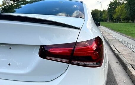 Mercedes-Benz A-Класс, 2021 год, 1 900 000 рублей, 4 фотография