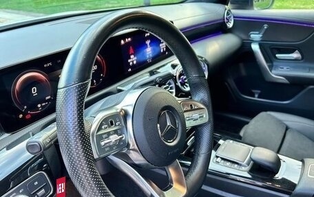 Mercedes-Benz A-Класс, 2021 год, 1 900 000 рублей, 9 фотография