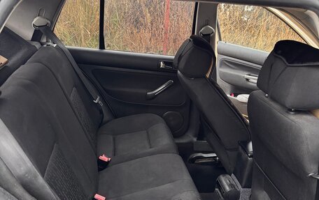 Volkswagen Golf IV, 2003 год, 480 000 рублей, 10 фотография