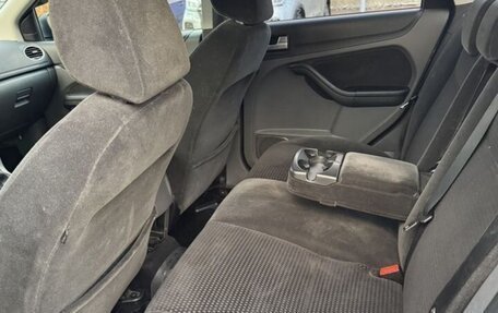 Ford Focus II рестайлинг, 2006 год, 330 000 рублей, 19 фотография