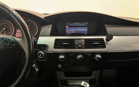 BMW 5 серия, 2009 год, 1 145 000 рублей, 17 фотография