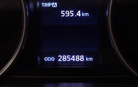 Mitsubishi Outlander III рестайлинг 3, 2010 год, 819 000 рублей, 15 фотография