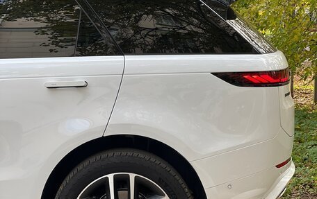 Land Rover Range Rover Sport, 2024 год, 16 000 000 рублей, 4 фотография