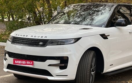 Land Rover Range Rover Sport, 2024 год, 16 000 000 рублей, 3 фотография