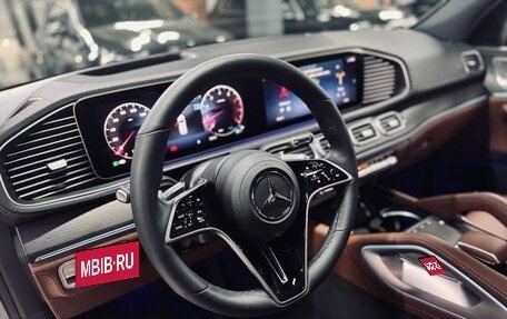 Mercedes-Benz GLE, 2024 год, 14 200 000 рублей, 3 фотография