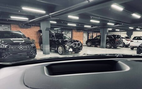 Mercedes-Benz GLE, 2024 год, 14 200 000 рублей, 13 фотография