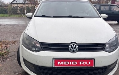 Volkswagen Polo VI (EU Market), 2011 год, 900 000 рублей, 1 фотография