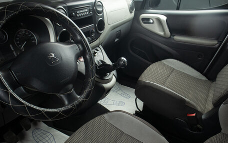 Peugeot Partner II рестайлинг 2, 2013 год, 799 000 рублей, 13 фотография