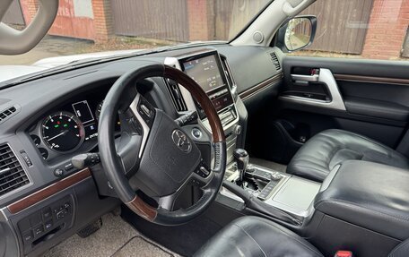 Toyota Land Cruiser 200, 2016 год, 6 500 000 рублей, 13 фотография