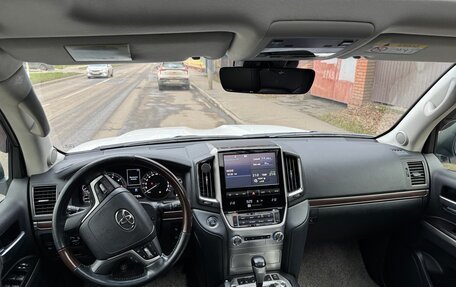 Toyota Land Cruiser 200, 2016 год, 6 500 000 рублей, 12 фотография