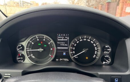 Toyota Land Cruiser 200, 2016 год, 6 500 000 рублей, 15 фотография