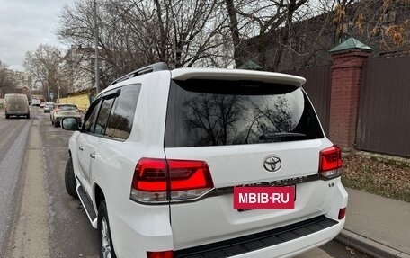 Toyota Land Cruiser 200, 2016 год, 6 500 000 рублей, 7 фотография