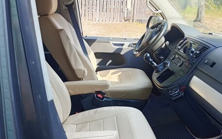 Volkswagen Multivan T5, 2009 год, 2 000 000 рублей, 5 фотография