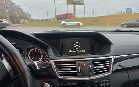 Mercedes-Benz E-Класс, 2011 год, 1 550 000 рублей, 21 фотография