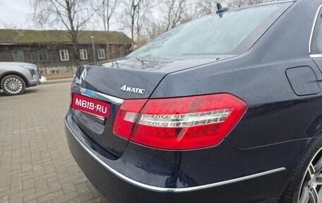 Mercedes-Benz E-Класс, 2011 год, 1 550 000 рублей, 10 фотография