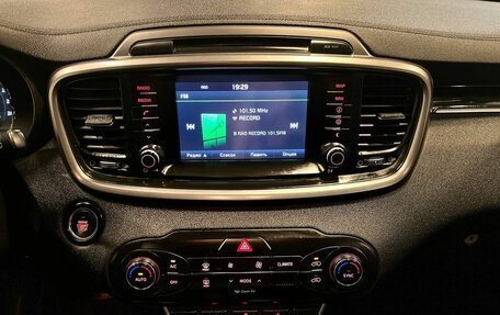 KIA Sorento III Prime рестайлинг, 2017 год, 2 350 000 рублей, 13 фотография