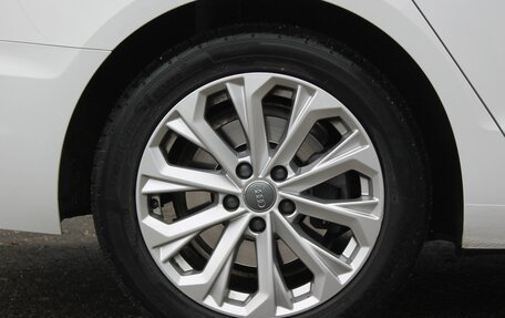 Audi A4, 2020 год, 3 070 000 рублей, 5 фотография