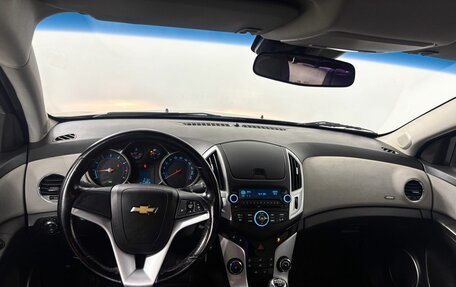 Chevrolet Cruze II, 2013 год, 930 000 рублей, 18 фотография