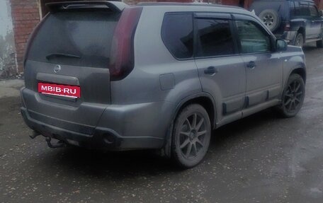 Nissan X-Trail, 2011 год, 1 090 000 рублей, 2 фотография