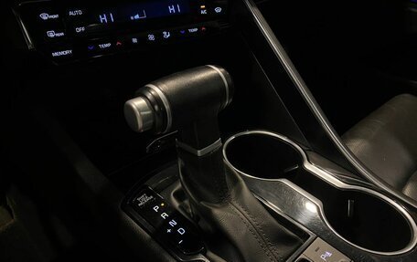 KIA K5, 2020 год, 2 740 000 рублей, 31 фотография