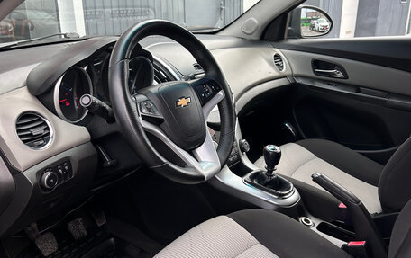 Chevrolet Cruze II, 2013 год, 820 000 рублей, 9 фотография
