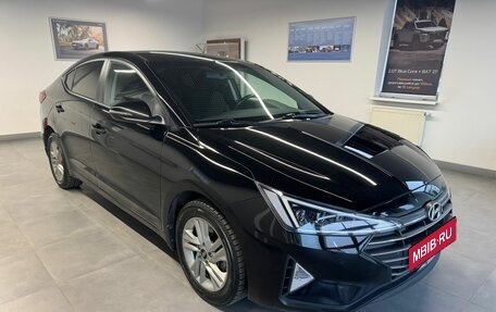 Hyundai Elantra VI рестайлинг, 2019 год, 1 649 000 рублей, 3 фотография