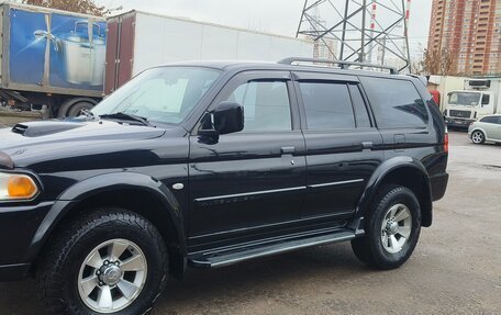 Mitsubishi Pajero Sport II рестайлинг, 2005 год, 750 000 рублей, 2 фотография