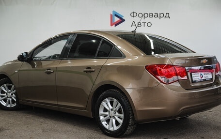 Chevrolet Cruze II, 2013 год, 880 000 рублей, 4 фотография