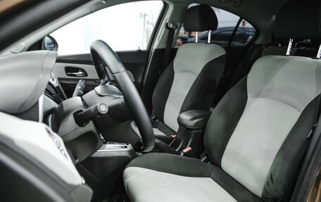 Chevrolet Cruze II, 2013 год, 880 000 рублей, 7 фотография