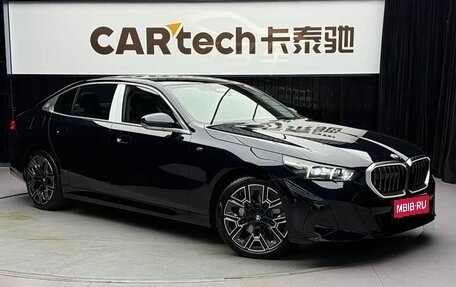 BMW 5 серия, 2025 год, 7 300 000 рублей, 1 фотография