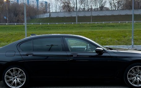 BMW 7 серия, 2018 год, 4 000 000 рублей, 6 фотография