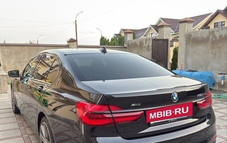 BMW 7 серия, 2018 год, 4 000 000 рублей, 13 фотография