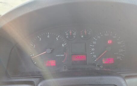 Audi A4, 2000 год, 350 000 рублей, 13 фотография