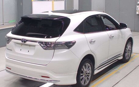 Toyota Harrier, 2015 год, 2 200 000 рублей, 2 фотография