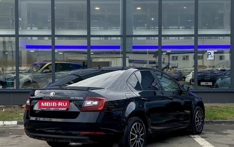 Skoda Octavia, 2018 год, 1 799 000 рублей, 5 фотография