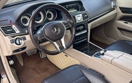 Mercedes-Benz E-Класс, 2015 год, 1 800 000 рублей, 6 фотография