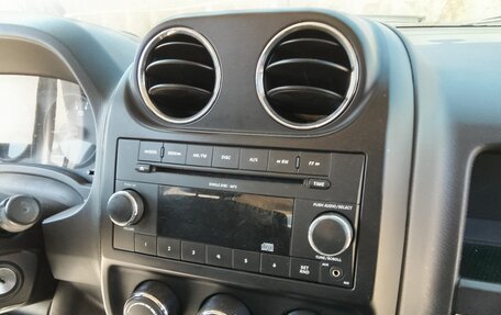 Jeep Liberty (Patriot), 2011 год, 1 370 000 рублей, 7 фотография