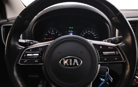 KIA Sportage IV рестайлинг, 2020 год, 2 390 000 рублей, 9 фотография