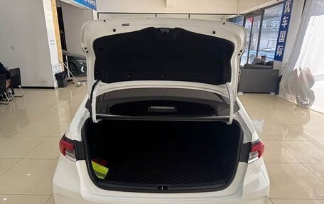 Toyota Corolla, 2022 год, 1 100 000 рублей, 7 фотография