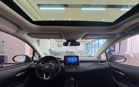 Toyota Corolla, 2022 год, 1 100 000 рублей, 11 фотография