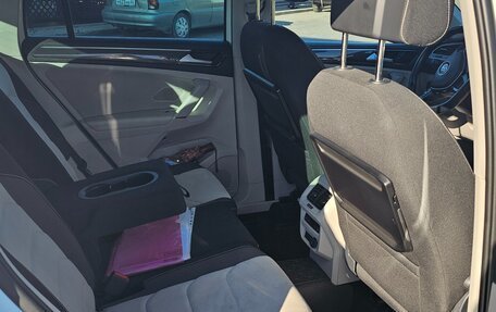 Volkswagen Tiguan II, 2017 год, 2 500 000 рублей, 7 фотография