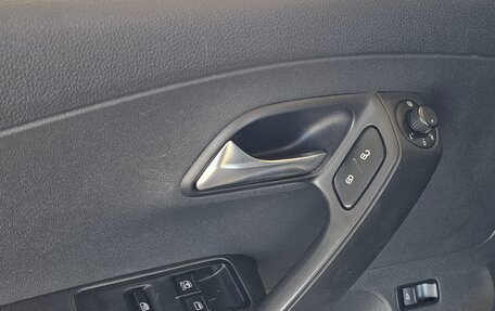 Volkswagen Polo VI (EU Market), 2012 год, 780 000 рублей, 10 фотография