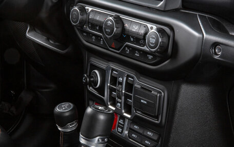 Jeep Wrangler, 2023 год, 11 298 000 рублей, 18 фотография