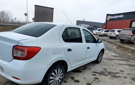 Renault Logan II, 2015 год, 600 000 рублей, 13 фотография