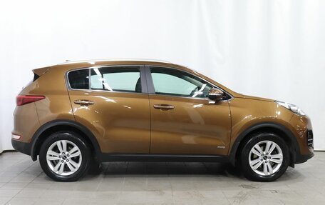 KIA Sportage IV рестайлинг, 2017 год, 2 190 000 рублей, 7 фотография