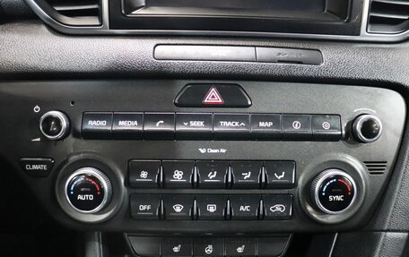 KIA Sportage IV рестайлинг, 2017 год, 2 190 000 рублей, 18 фотография