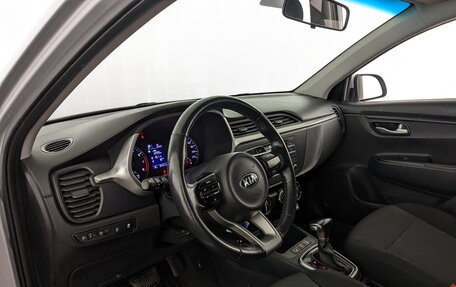 KIA Rio IV, 2021 год, 930 000 рублей, 16 фотография